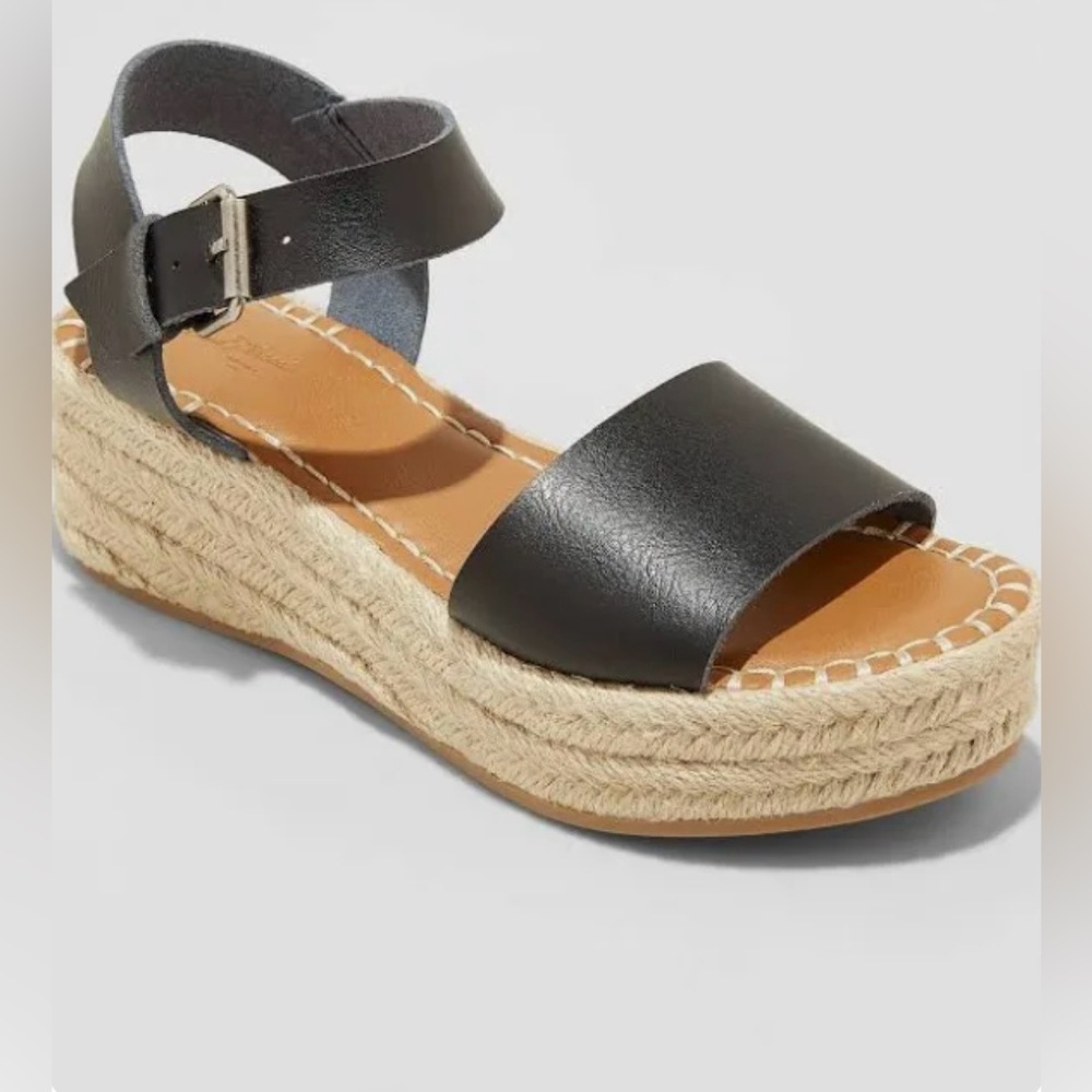 Universal Threads at Target Black Espadrille Platform Sandals